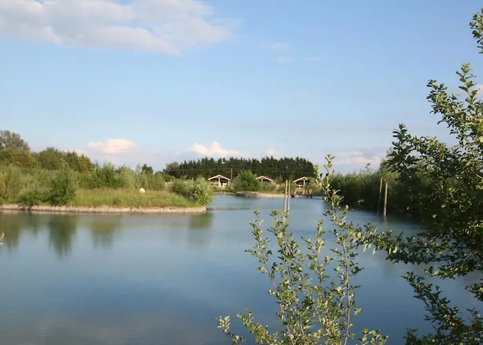 Waterside Lodges Cambridge